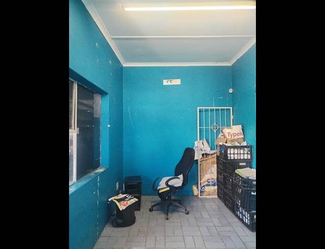 INDUSTRIAL PROPERTY TO RENT IN PENTRICH